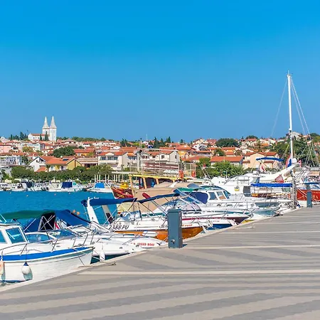 Beautiful Apartment In Pula With Kitchen Apartment Pula
