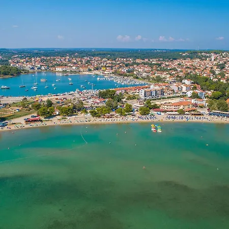 Beautiful Apartment In Pula With Kitchen Apartment Pula