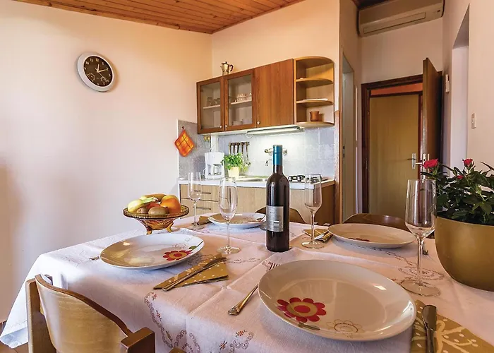 아파트 Pomer Cr *