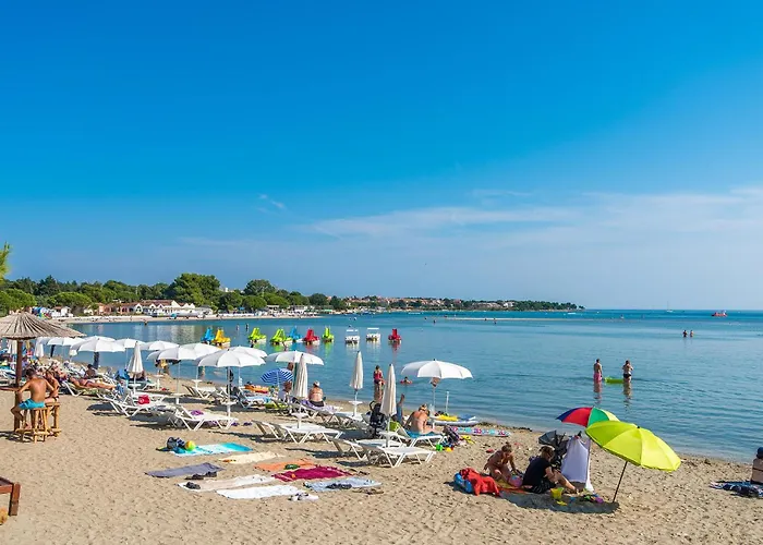 아파트 Pomer Cr 풀라