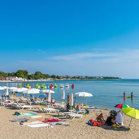 Apartment Apartment Pomer Cr Pula